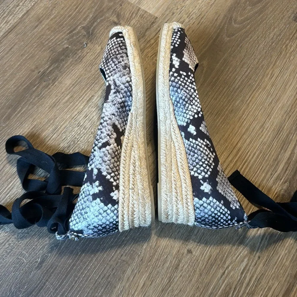 Tory Burch Women's Heather Ankle Wrap Wedge Espadrilles Snake Print Size 9.5 M
